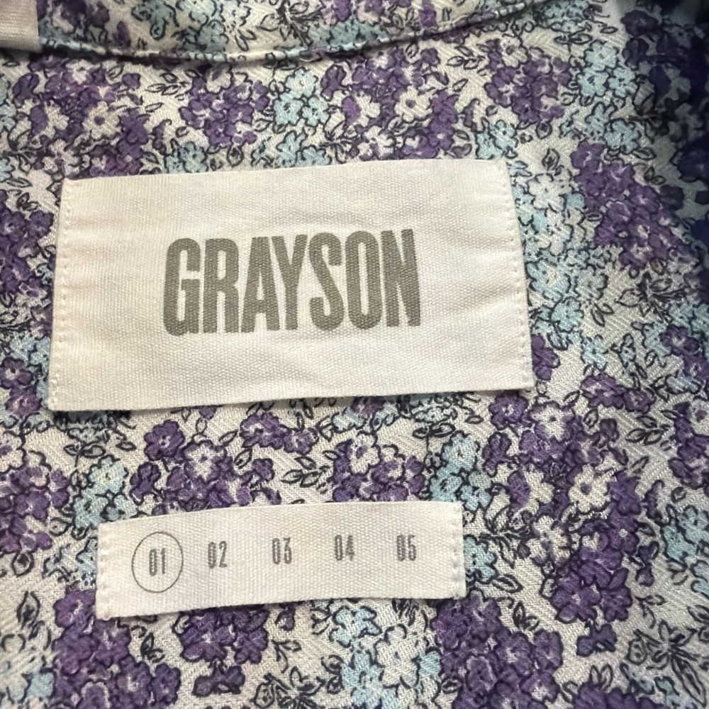 Grayson Clothiers Golfwear Women's Blue & Purple Floral Button-Up Hero Blouse 01 View 4